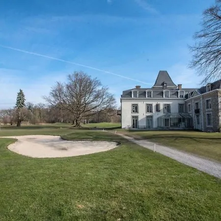 Secluded Mansion In With Jacuzzi Дом отдыха Льеж